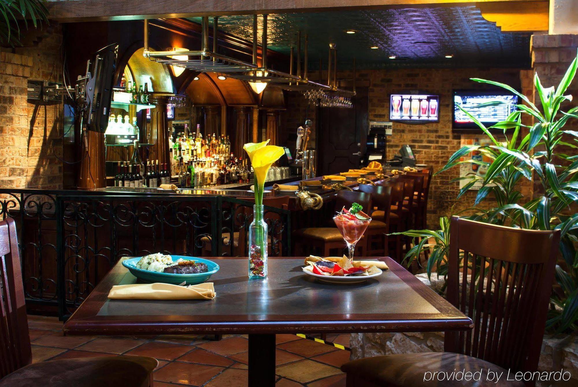 Embassy Suites San Antonio Northwest I-10 Restaurace fotografie
