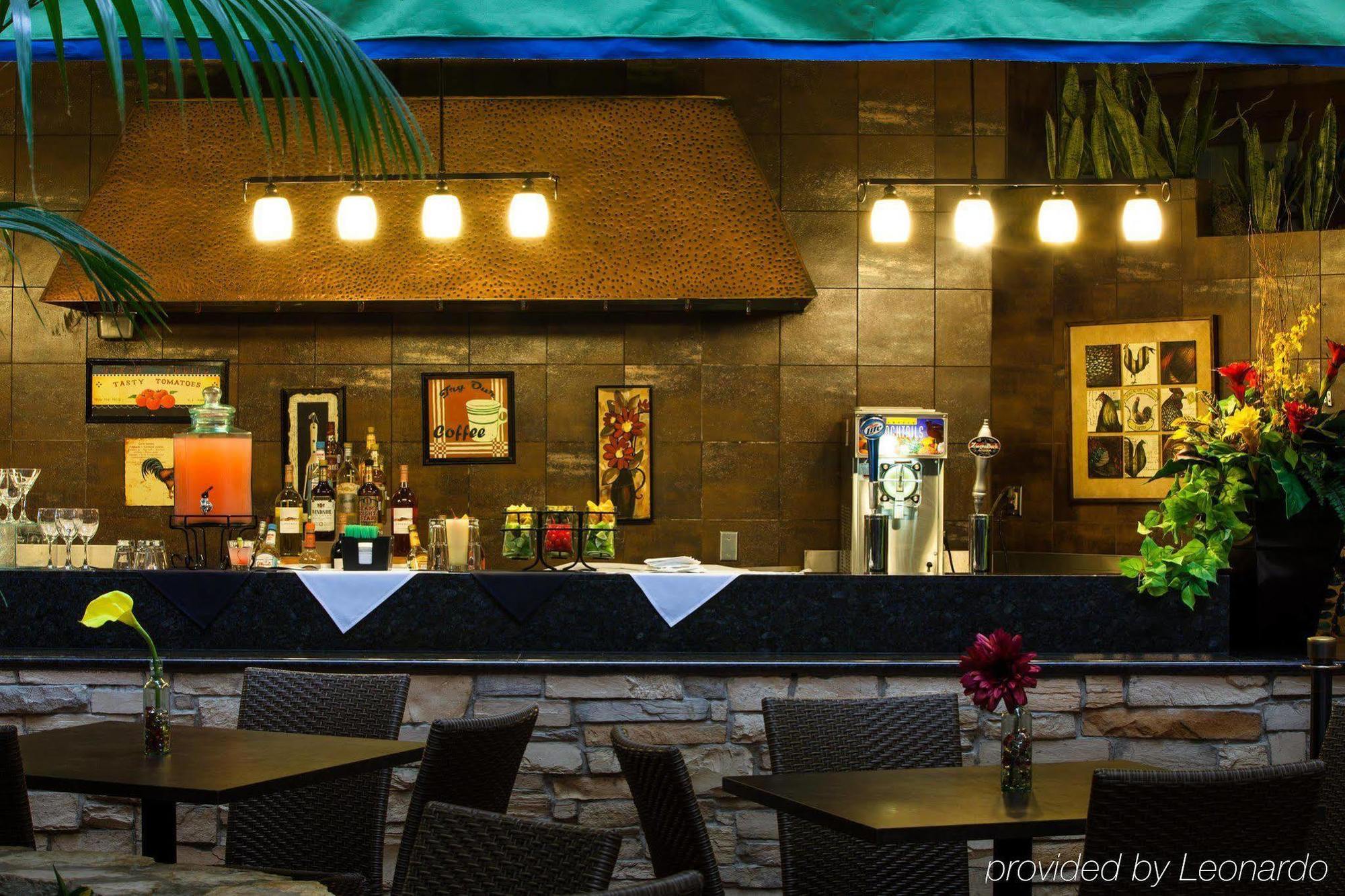 Embassy Suites San Antonio Northwest I-10 Restaurace fotografie